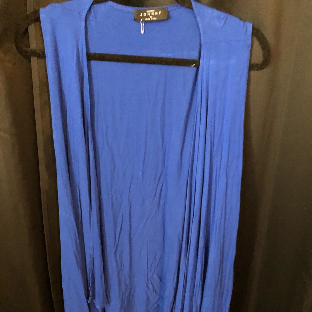 Dark blue vest